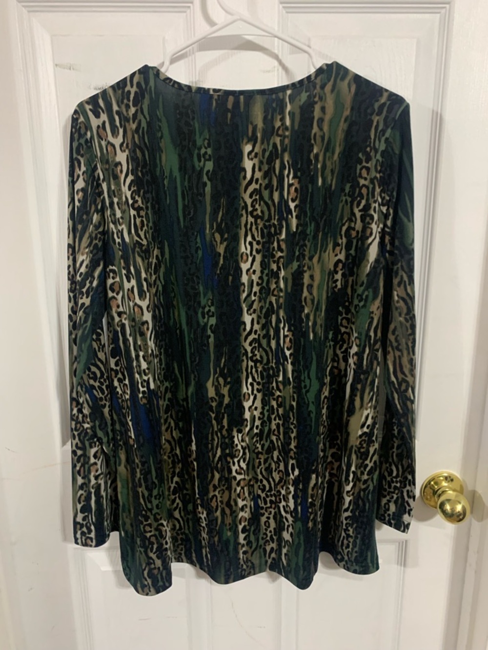 Belle by Kim Gravel Green and Brown Leopard-Print Long Sleeve Top - Picture 2 of 4